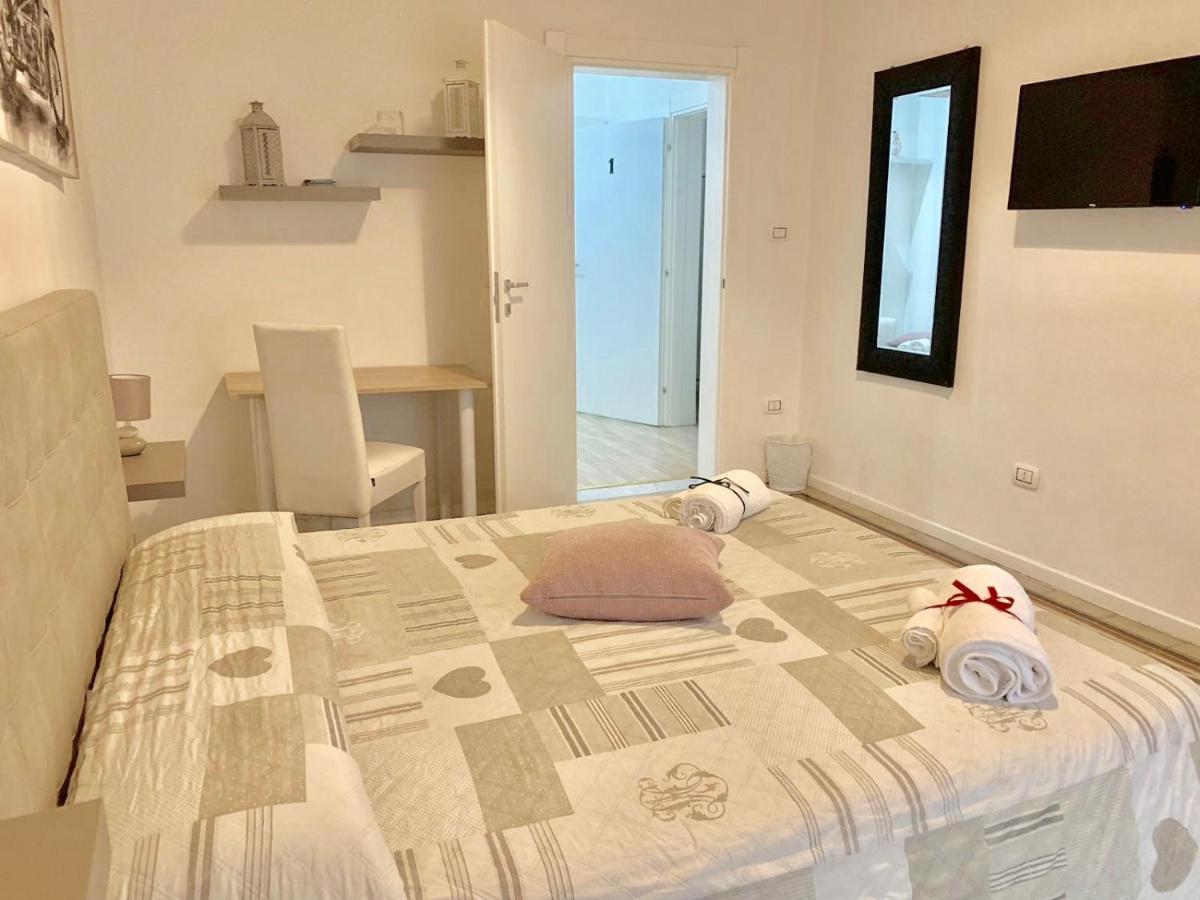 Via Conserva 27 * Brindisi